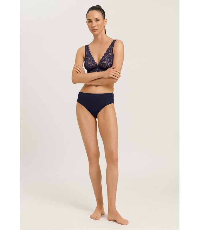 Hanro Moments Soft Cup Bra  Deep Navy (071465)