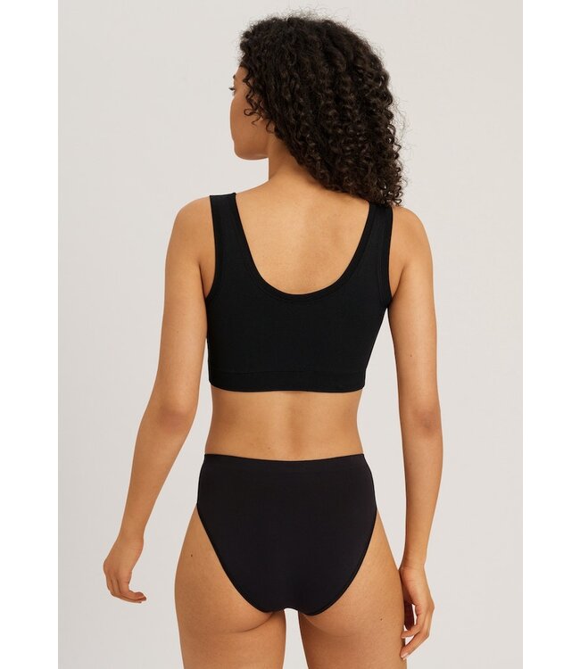 Touch Feeling Crop Top Padded Black (071806)