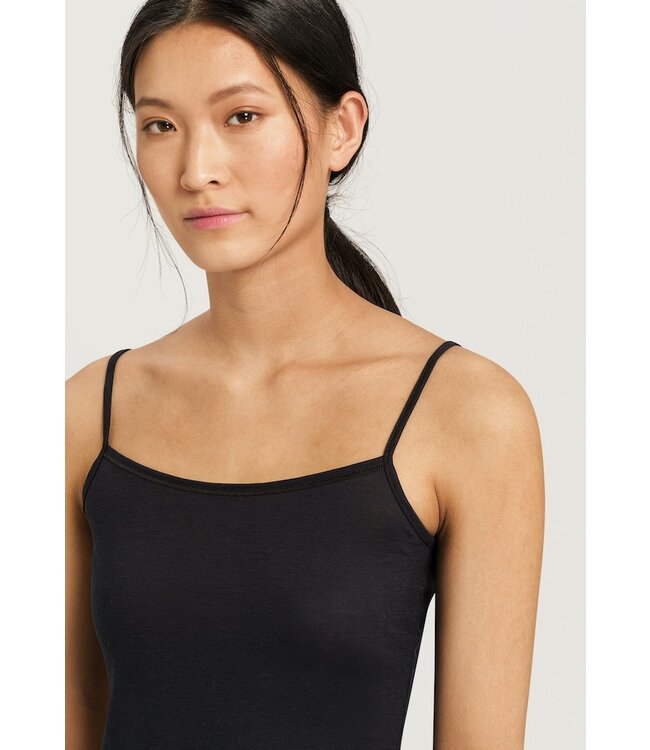 Ultralight Spaghetti Top Black (071343/071820)