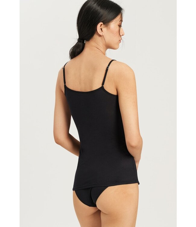 Ultralight Spaghetti Top Black (071343/071820)