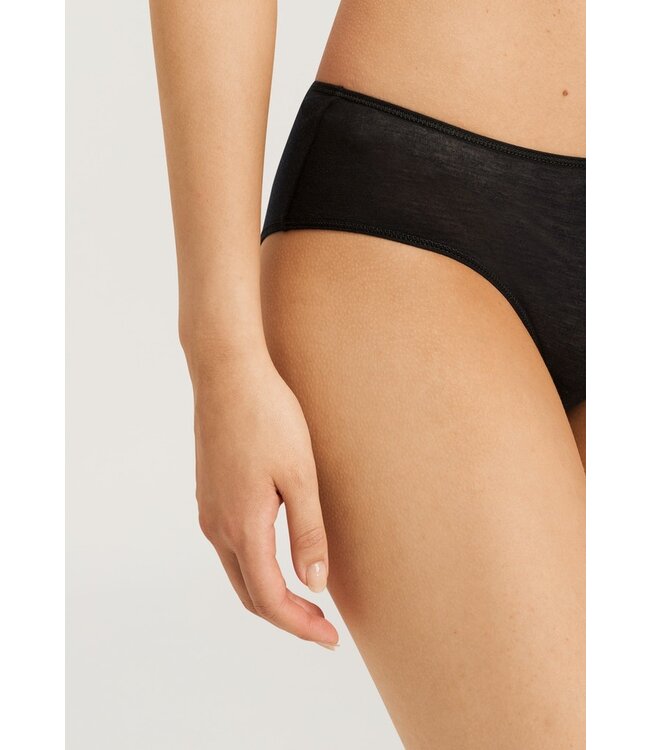 Hanro Ultralight Midi Brief Black (071819/071341)