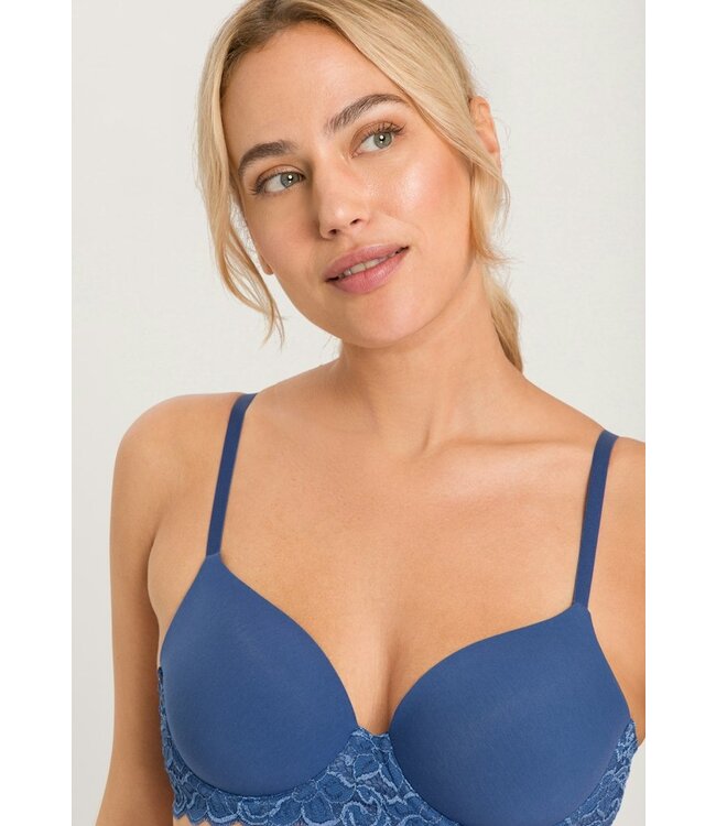 Hanro Moments Lace Cup Padded Bra True Navy (071503)