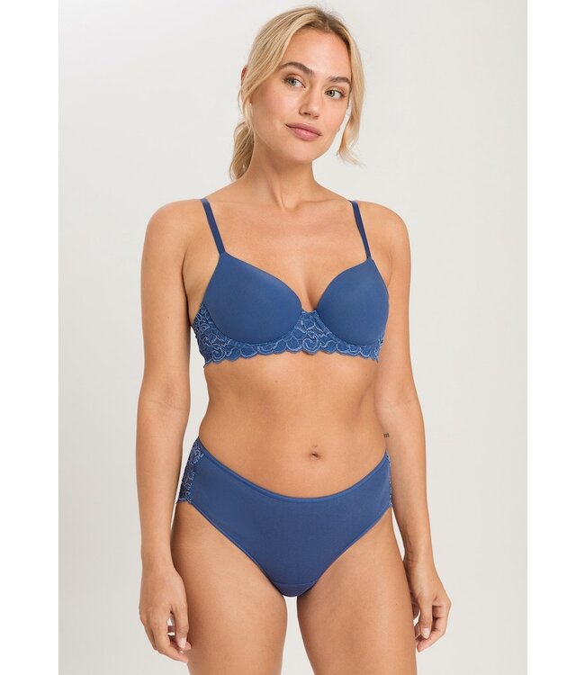 Hanro Moments Lace Cup Padded Bra True Navy