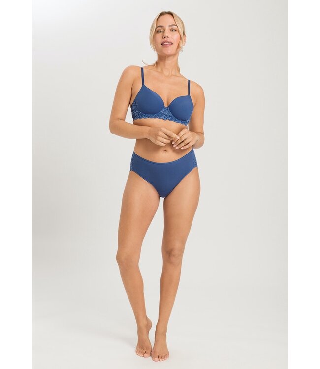 Hanro Moments Lace Cup Padded Bra True Navy (071503)