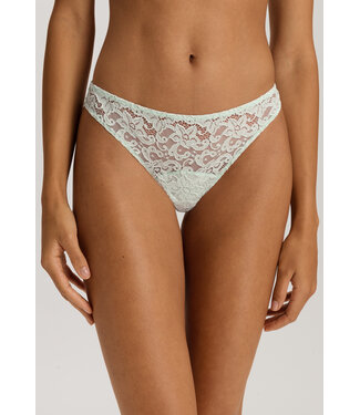 Hanro Moments Thong Vapor