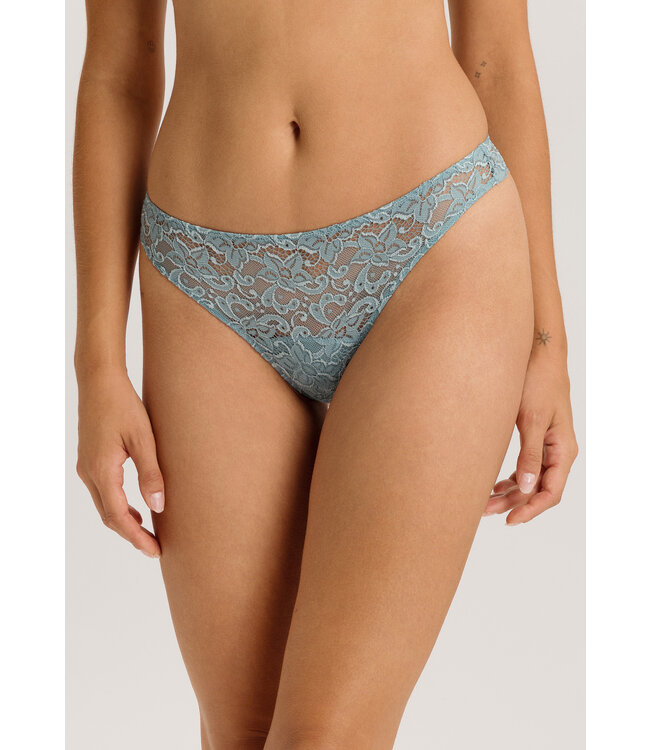 Hanro Moments Thong Tourmalline Blue