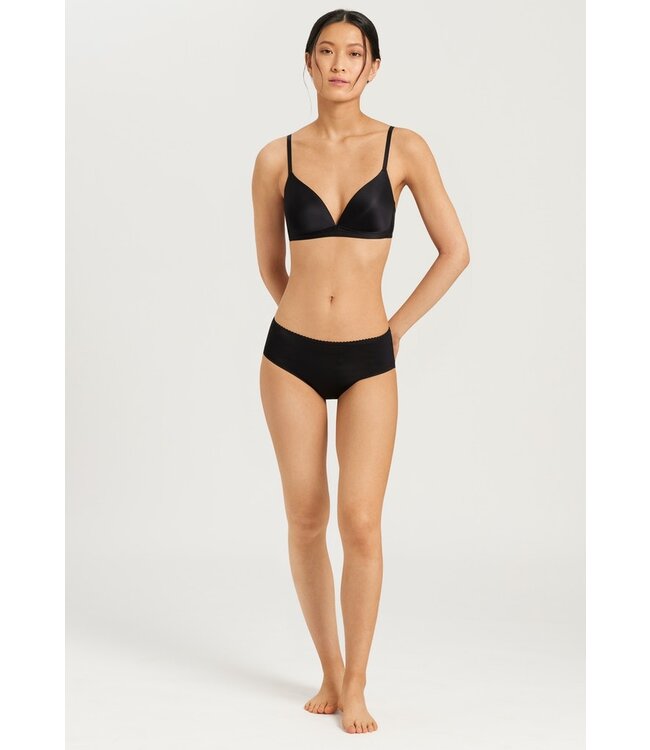 Hanro Satin Deluxe Padded Soft Cup Bra Black (071071)