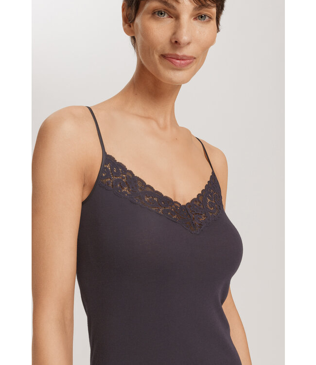 Hanro Moments Spaghetti Top V-Neck Black Pearl (071485)