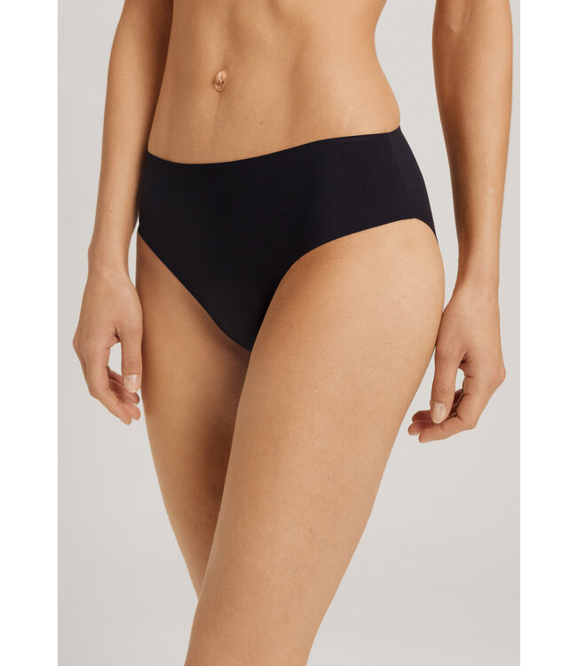 Hanro Invisible Touch Midi Brief Black (NEW BASIC)