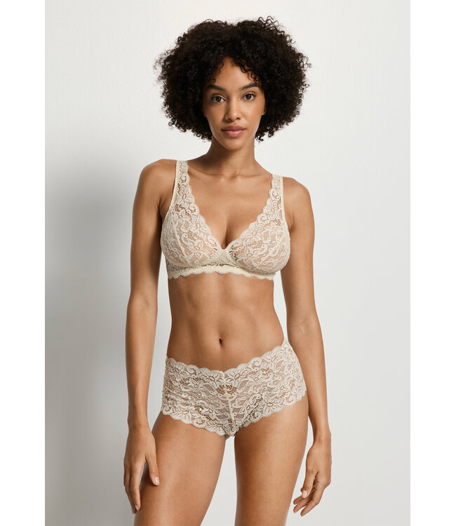 Hanro Moments Soft Cup Bra Summer Sand (NEW TREND)