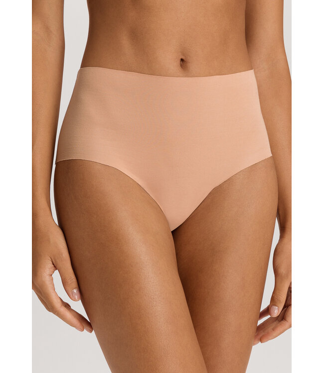 Hanro Invisible Cotton Maxi Brief Beige