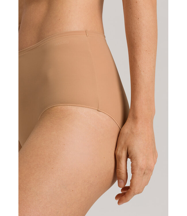 Hanro Allure Maxi Brief Nude (071722)