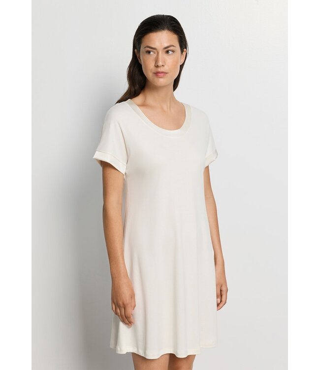 Hanro Anilla Short Sleeve Nightdress Misty White (074814)