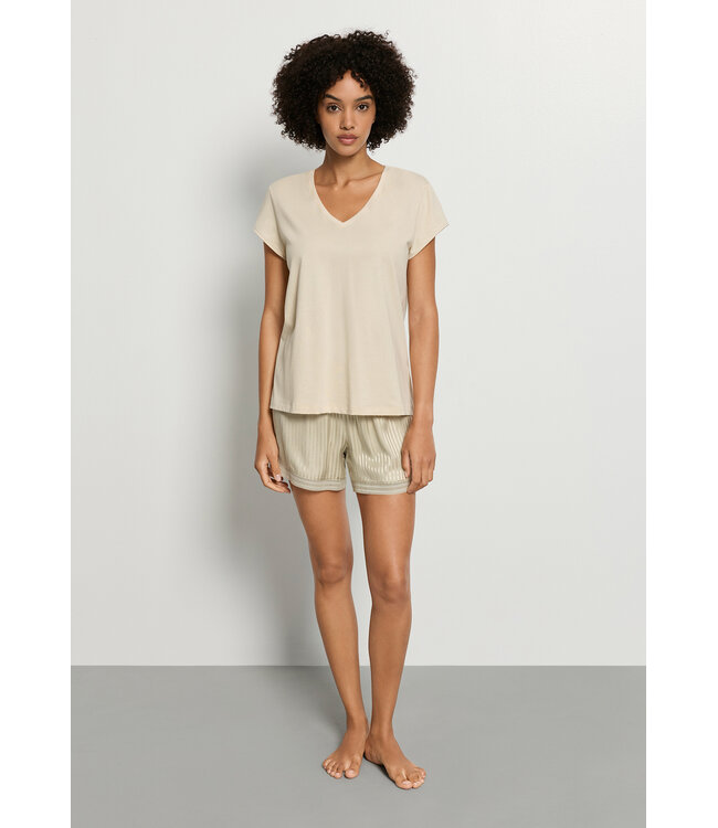 Hanro Natural Short Sleeve Shirt V-Neck Oyster Gray (078256)