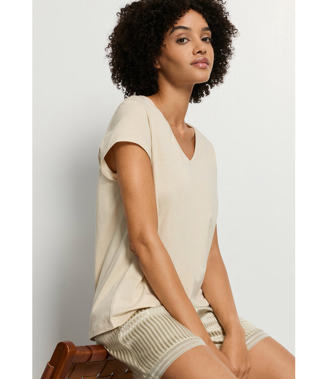 Hanro Natural Short Sleeve Shirt V-Neck Oyster Gray (078256)