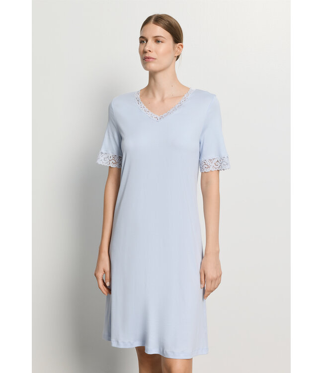 Hanro Moments Short Sleeve Nightdress Blue Dove (077040)