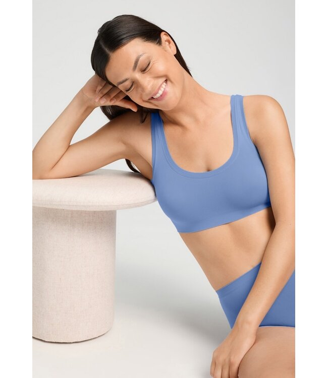 Hanro Touch Feeling Crop Top Bluebird (071810)