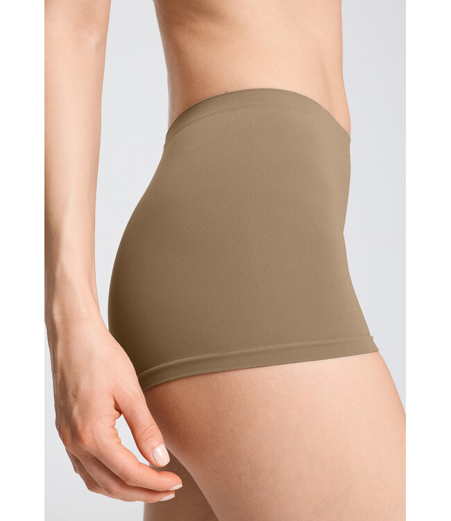 Hanro Touch Feeling Panty Suede Camel (071822)