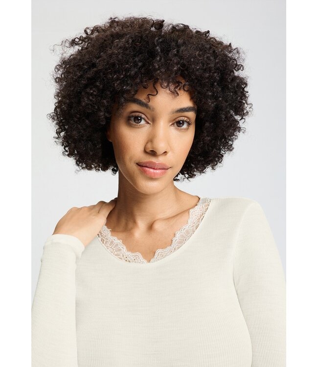 Hanro Woolen Lace Long Sleeve Shirt Misty White (070768)