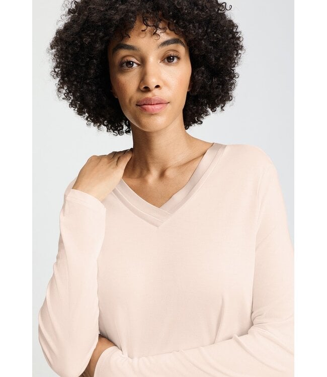 Hanro Tyra Long Sleeve Nightdress Creamy Glass (074695)