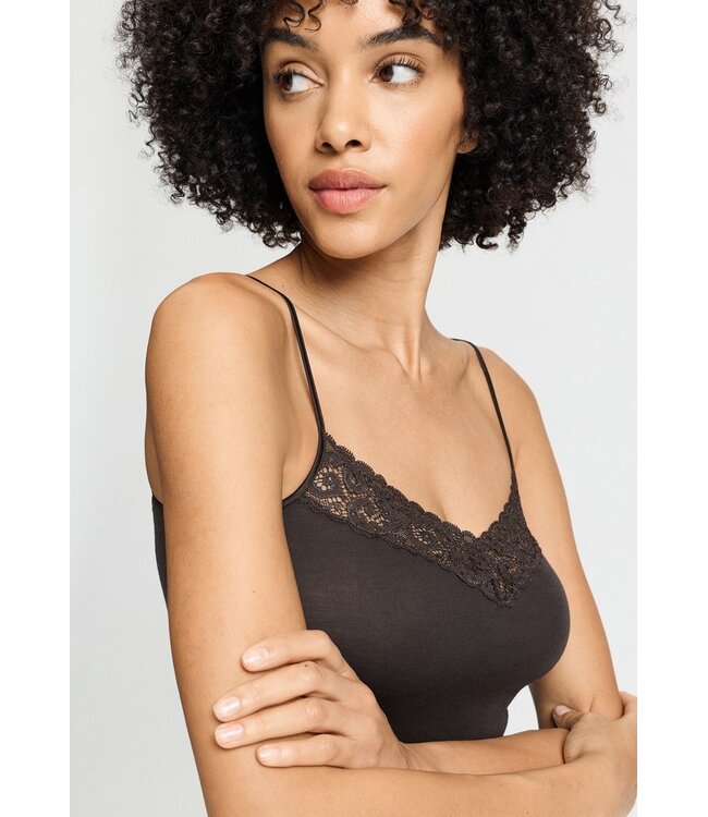 Hanro Moments Spaghetti Top V-Neck Dark Mocha (071485)