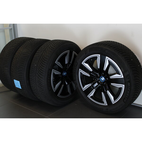 BMW Gebruikte Winterwielset iX3 G08  Styling 842