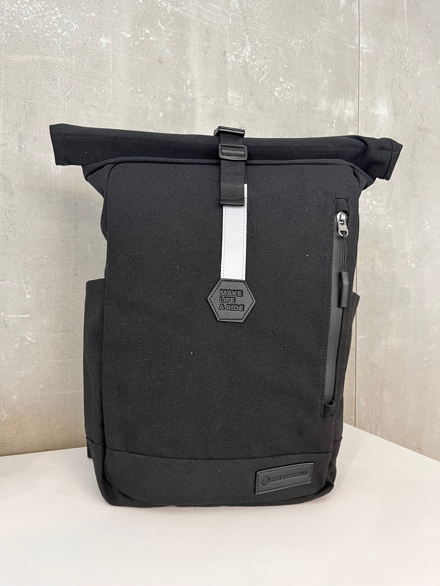 BMW rugzak Make Life A Ride Dusseldorp Webshop