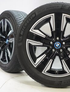 BMW BMW iX3 G08 842 19 inch velgen Michelin Runflat Winterbanden Nieuw Origineel