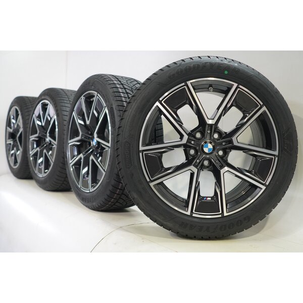 BMW BMW 4 serie i4 G26 858M 18 inch velgen Goodyear Winterbanden Nieuw Origineel