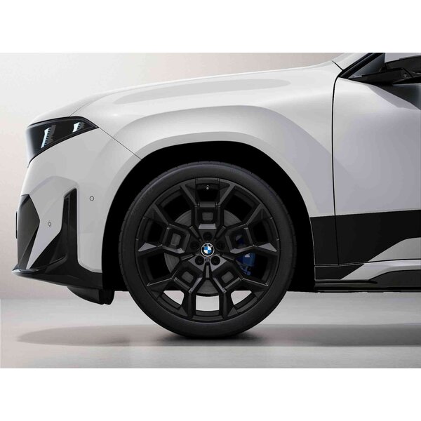 BMW Zomerwielset 22" Styling 1054M BMW IX3 (NA5)