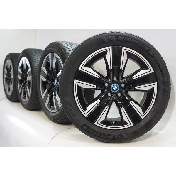BMW BMW iX3 G08 842 19 inch velgen Michelin Runflat Winterbanden Origineel