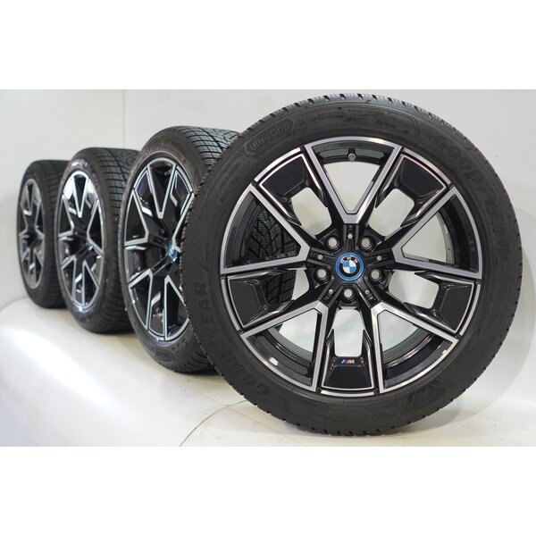 BMW BMW 4 serie i4 G26 858M 18 inch velgen Goodyear Winterbanden Origineel