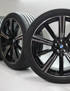 BMW BMW X5 G05 X6 G06 749M 22 inch velgen Continental Zomerbanden Origineel