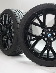 BMW BMW 5 serie G30 G31 8 serie G14 G15 G16 845M 19 inch velgen Pirelli Runflat Winterbanden Origineel