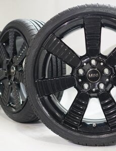  Mini F65 / F66 F67 One / Cooper / Cooper D / Cooper S 900 18 inch velgen Pirelli Runflat Zomerbanden Origineel