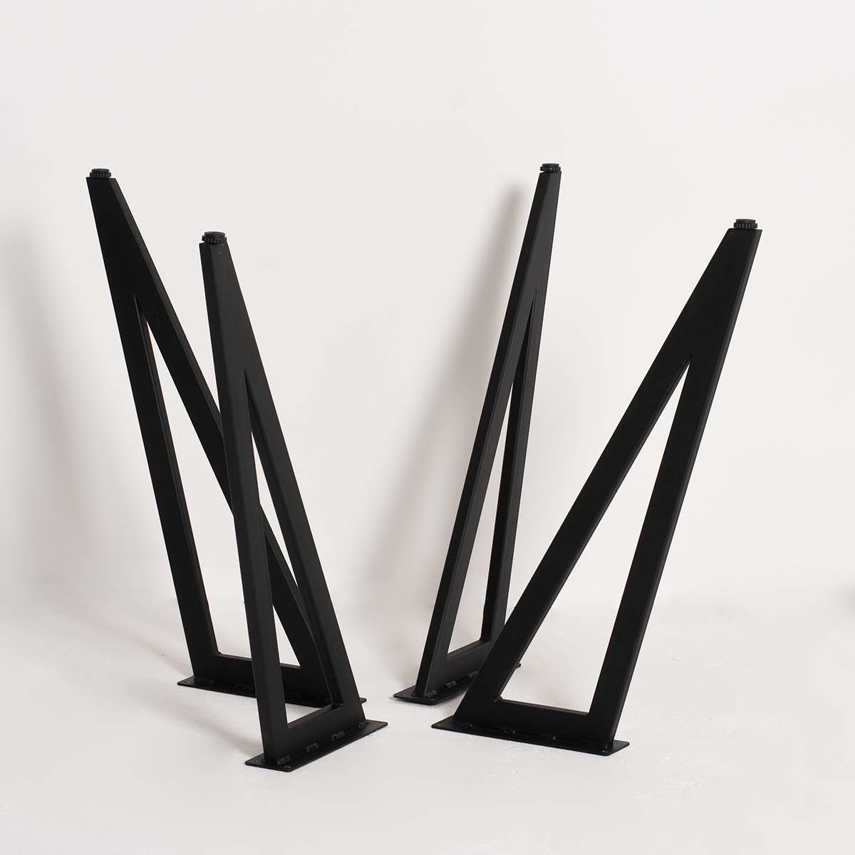 Dreieck Tischgestell Metall schwarz – Set aus 4 Füßen