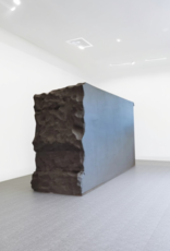 Betontheke "Brunhilde" in rustikaler Betonoptik