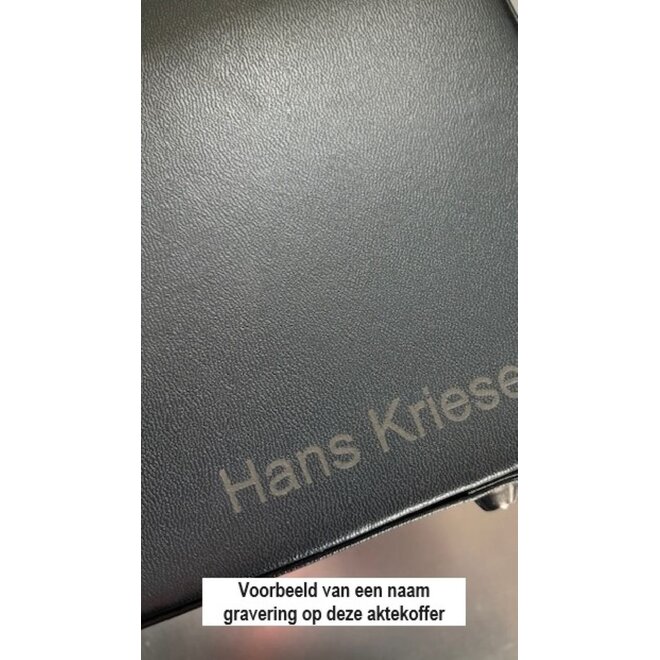 Aktekoffer met schrijfplateau en cijferslot