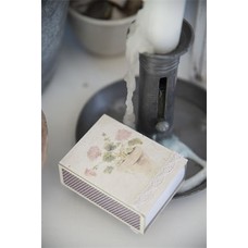 Jeanne d'Arc Living Matchbox- Geranium