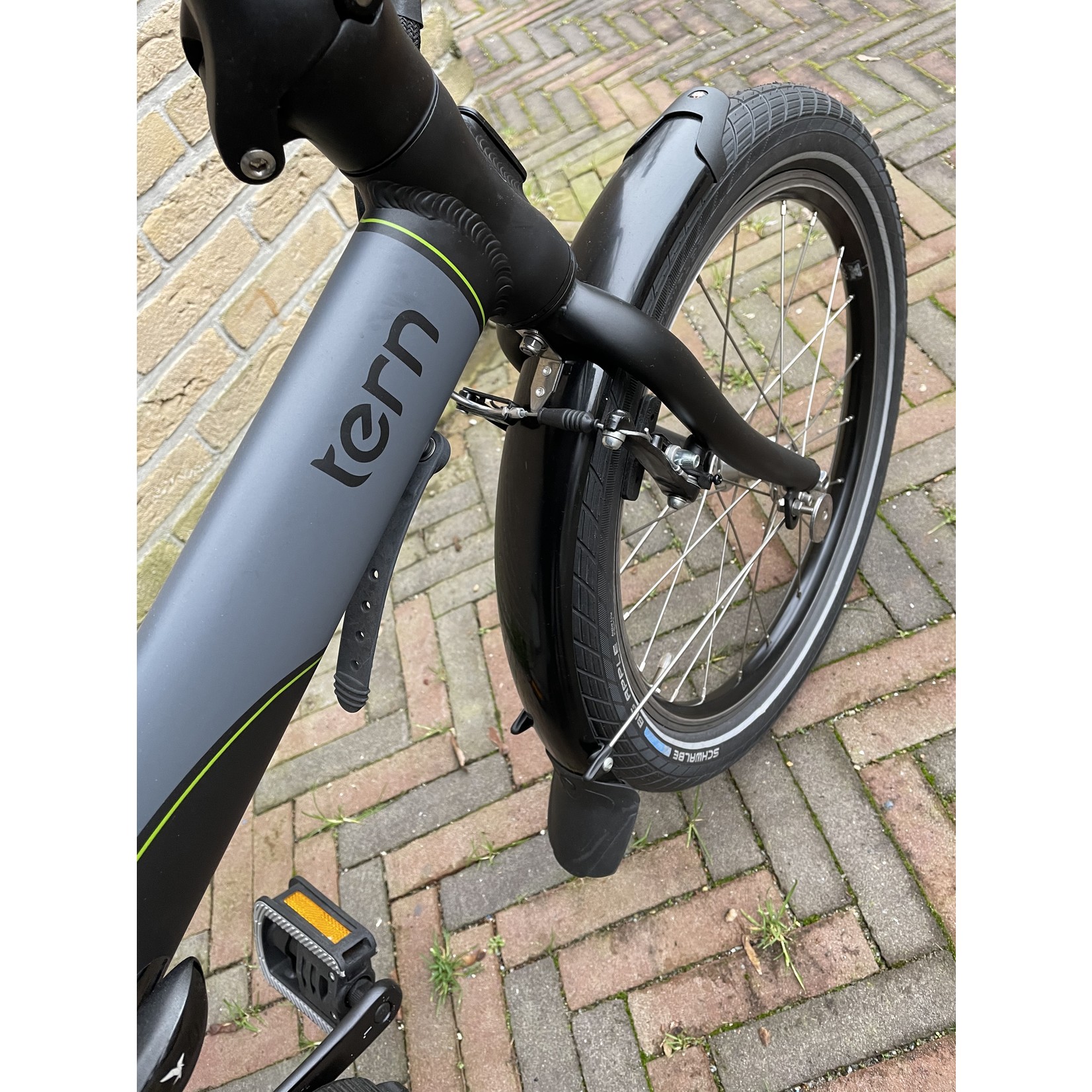 tern link d7i folding bike