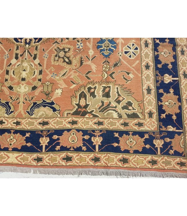 Handwoven Sumak kilim rug 282x236 cm