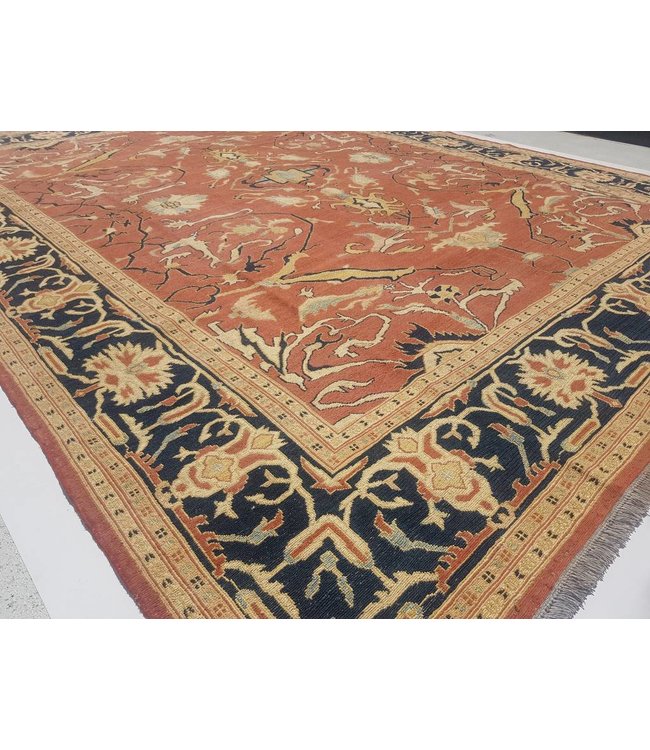 Handwoven Sumak kilim rug 350x269 cm