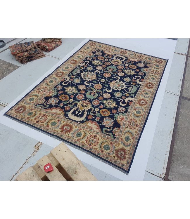 Handwoven Sumak kilim rug 362x260 cm
