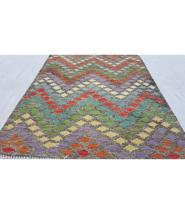 (3'10 x 2'11) Feet    kelim rug  117 x 89 cm