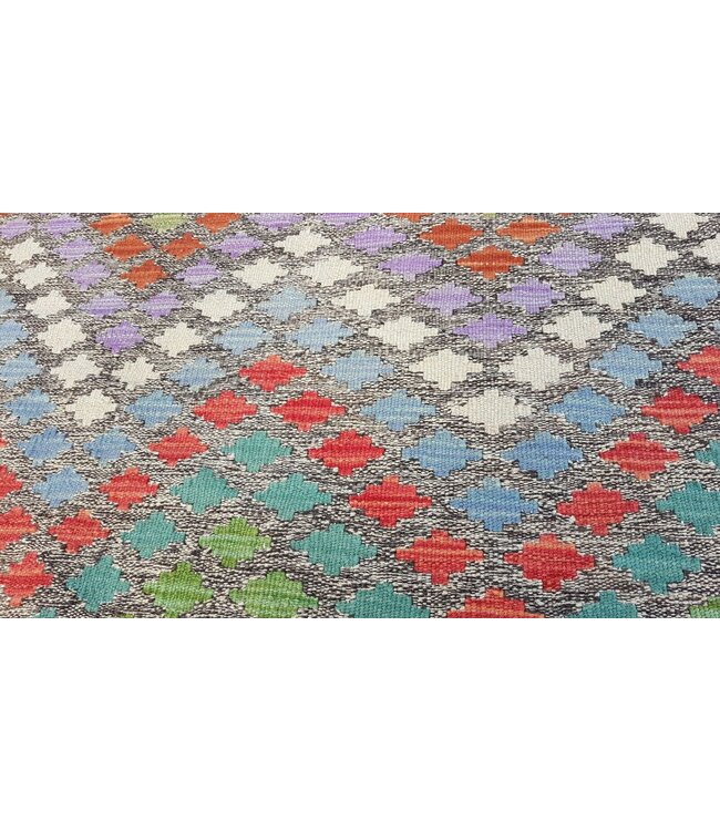 (3'10 x 2'11) Feet    kelim rug  117 x 89 cm