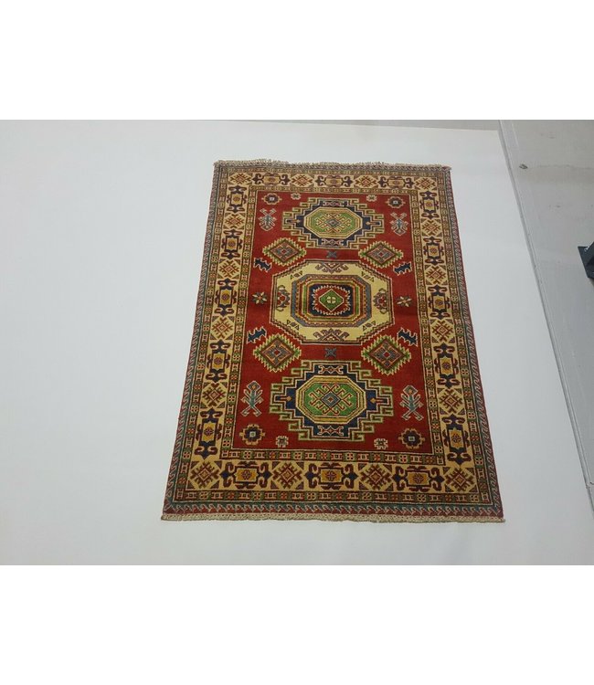 (4'9 x 3'3 ) feet Hand knotted wool kazak area rug  146 x 100 cm