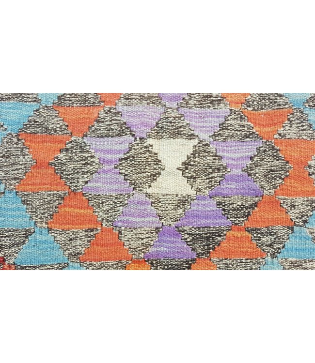 (4'7x3'2 )-Feet kelim rug    141x97 cm