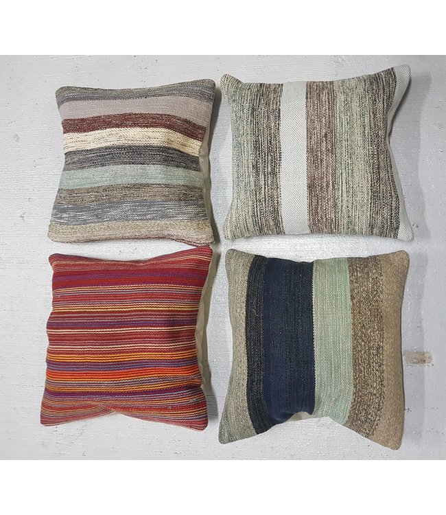 4x modern kelim kussens 50x50 cm met vulling