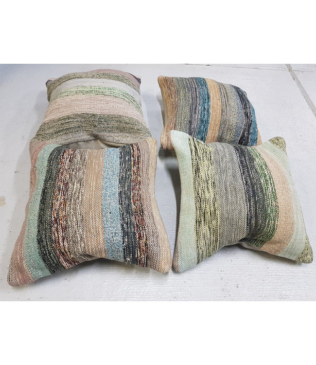 ​​4x modern kilim cushions 45x45 cm with filling