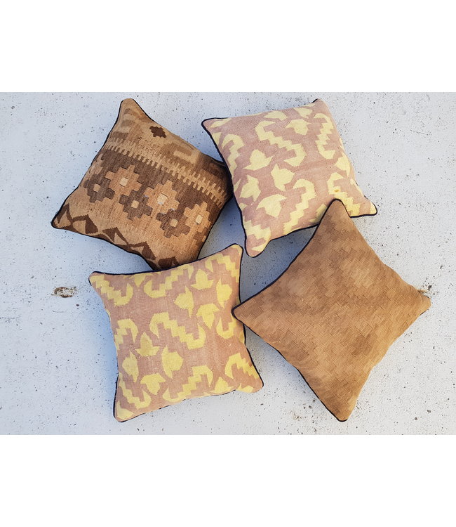 4x kelim kussens 40x40 cm met vulling